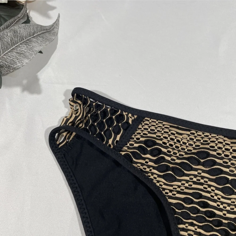 NEW Becca [‎ XS ] Reveal Hipster Bikini Bottoms in Black/Tan